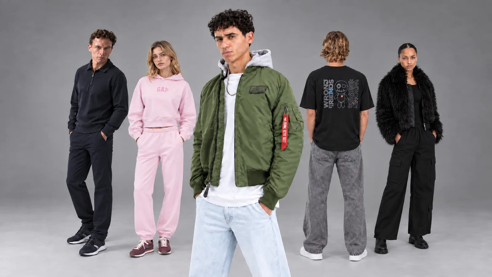 Kolekcie ZETSHOP – modelky a modeli v predajni ZETSHOP fashion store